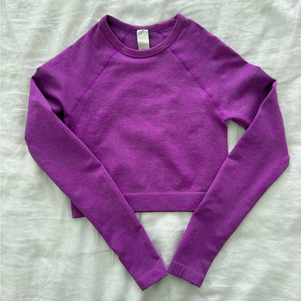 Fabletics Bri Ribbed Seamless Long-Sleeve Top in Orchid Purple/Ophelia Violet